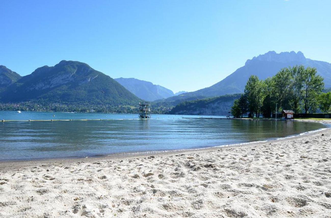 L'Echappee Du 36 - 4 Chambres Dans Le Triangle D'Or A 100M Du Lac, Parking Gratuit Annecy Exterior photo